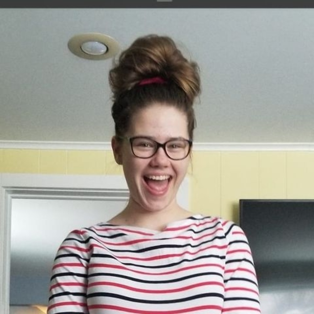 Meet your Posher, Julianna